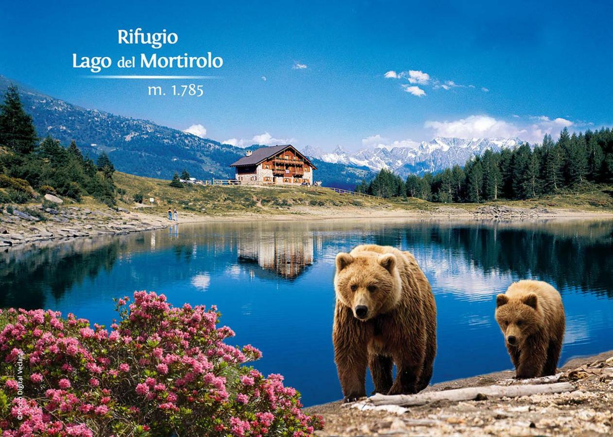 Rifugio Al Lago Del Mortirolo In Inverno Raggiungibile Solo A Piedi Monno Exteriér fotografie